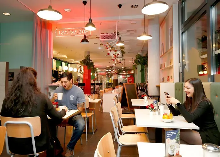 Meininger Hotel Berlin Hauptbahnhof